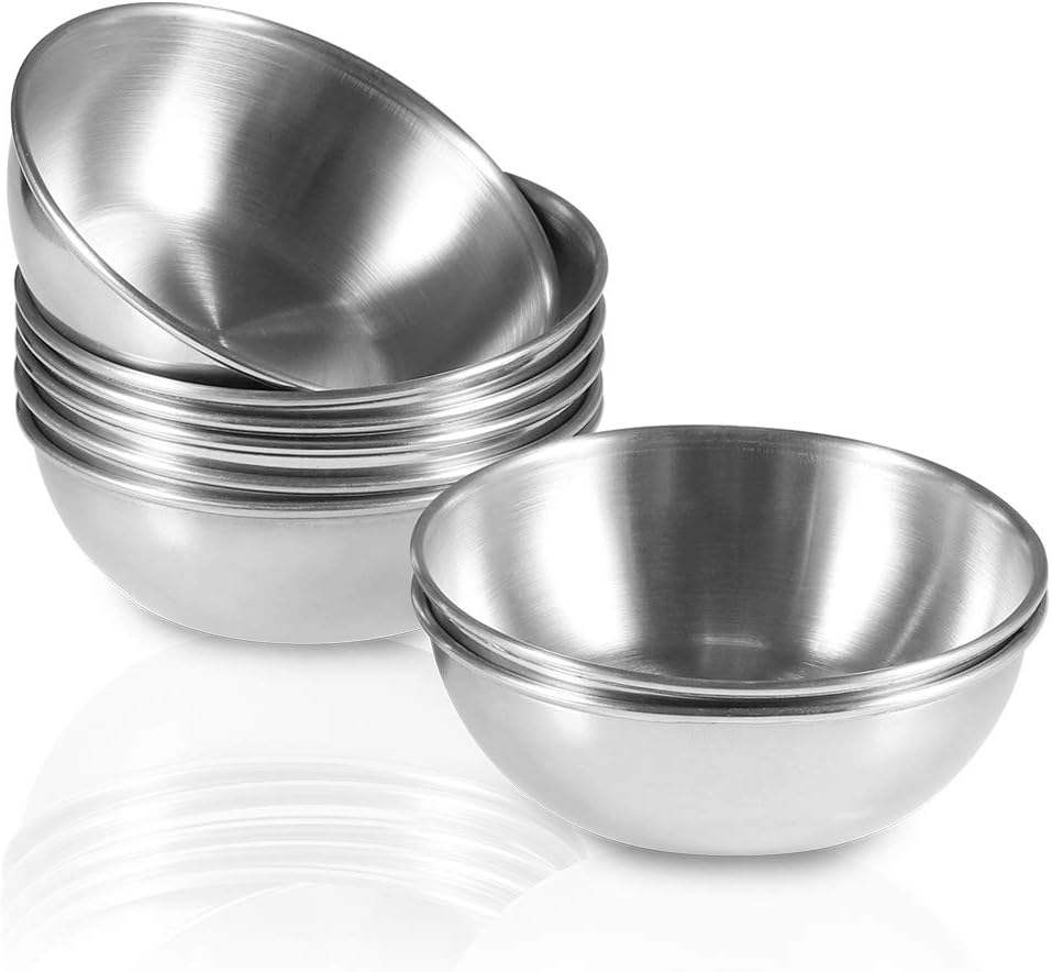 Pacote com 8 pratos de molho de aço inoxidável de 3,2 polegadas, mini pires individuais, tigelas redondas para temperos, tigelas para mergulhar sushi, pratos de aperitivos, prata  Pacote com 8 pratos de molho de aço inoxidável de 3,2 polegadas, mini pires individuais, tigelas redondas para temperos, tigelas para mergulhar sushi, pratos de aperitivos, prata