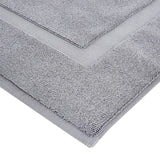 Tapete de banho com faixas, cinza claro, 31 polegadas C x 20 polegadas L