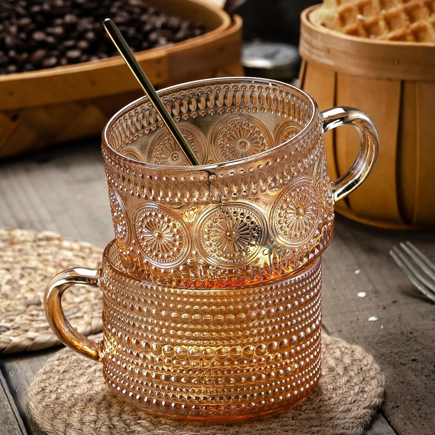 Canecas de café vintage 14 oz conjunto de 2 xícaras de chá de vidro âmbar em relevo para cappuccino, latte, cereal, iogurte, bebida, presentes de Natal e Dia de Ação de Graças 